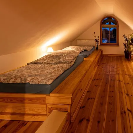 Landidyll Mit Separatem Wellness-bereich Joachimsthal