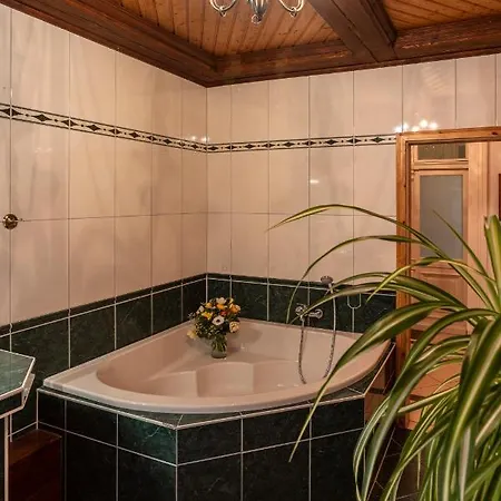 Landidyll Mit Separatem Wellness-bereich