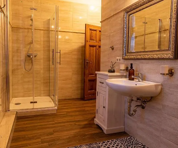 Landidyll Mit Separatem Wellness-bereich Apartment *